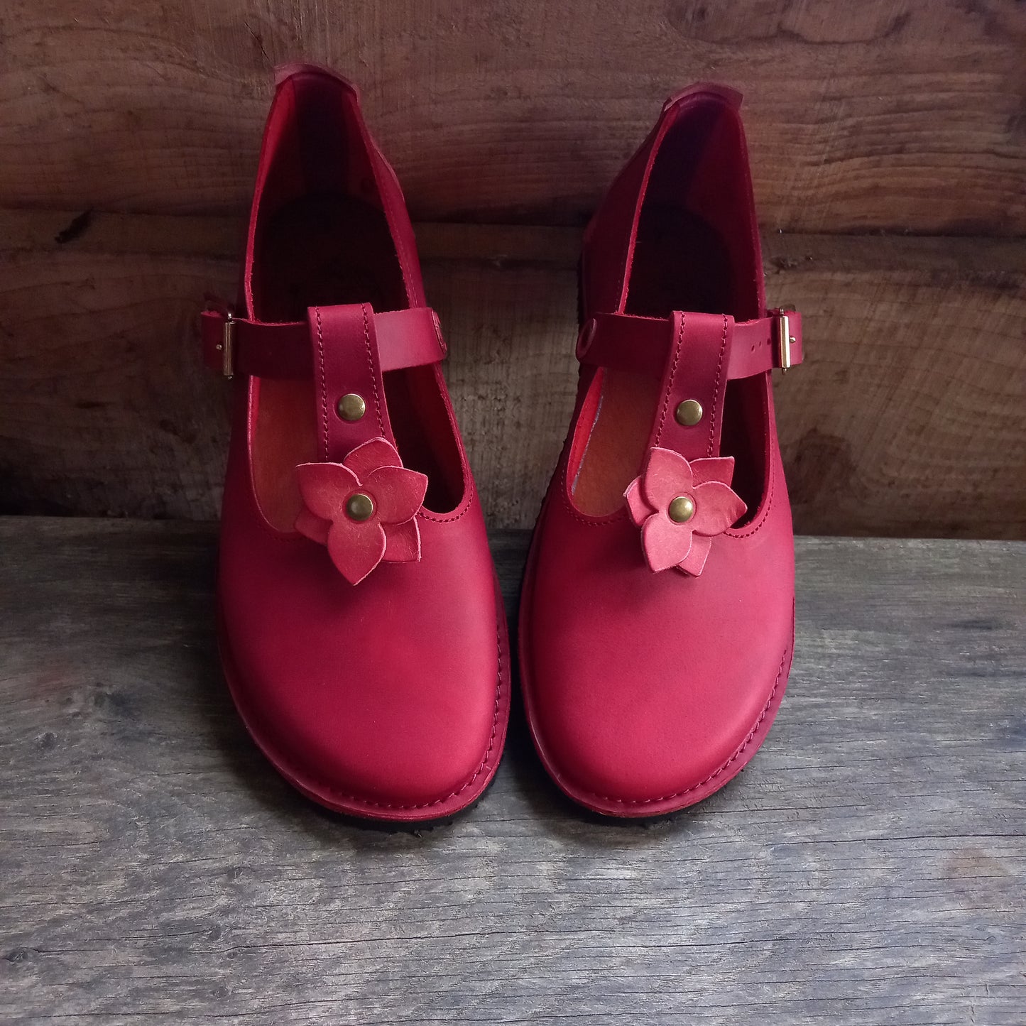 UK 7. LUPY Shoe. 4955