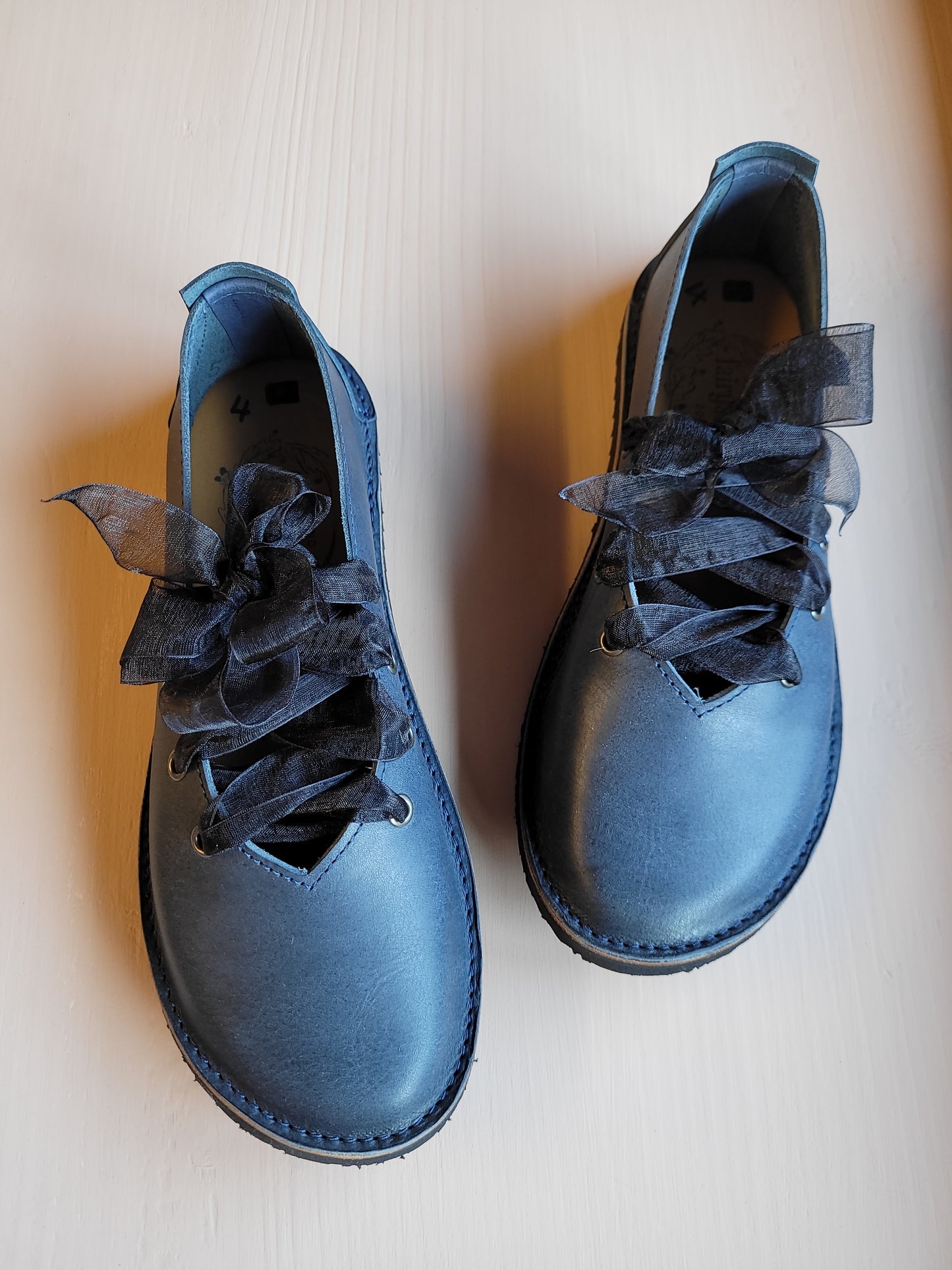 UK 4.5. CLARA Shoe. 5086