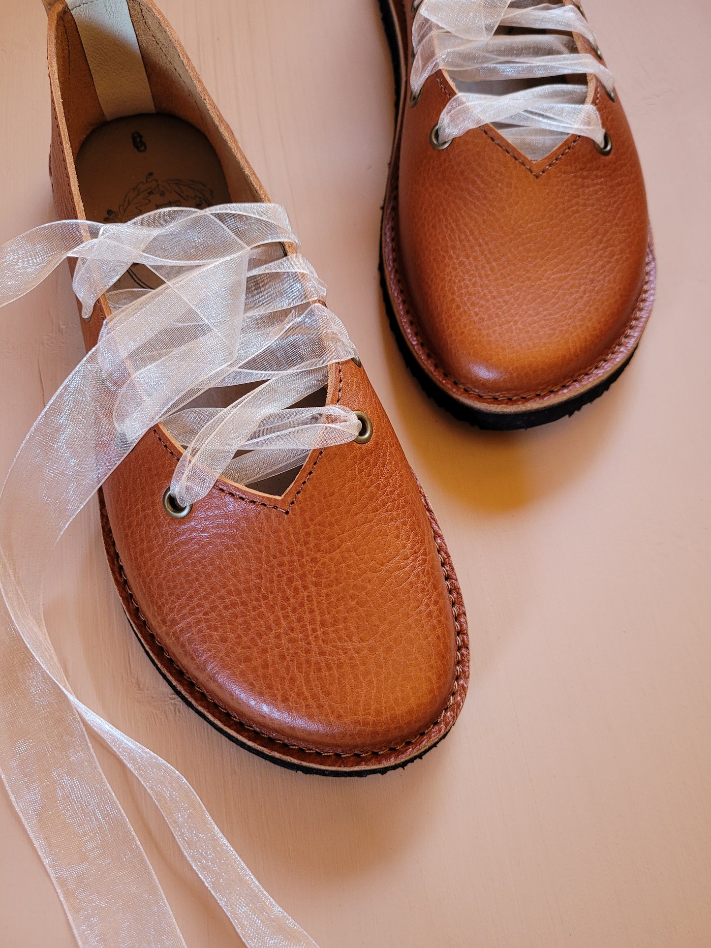UK 5. CLARA Shoe. Vibram Zero Drop. 5105