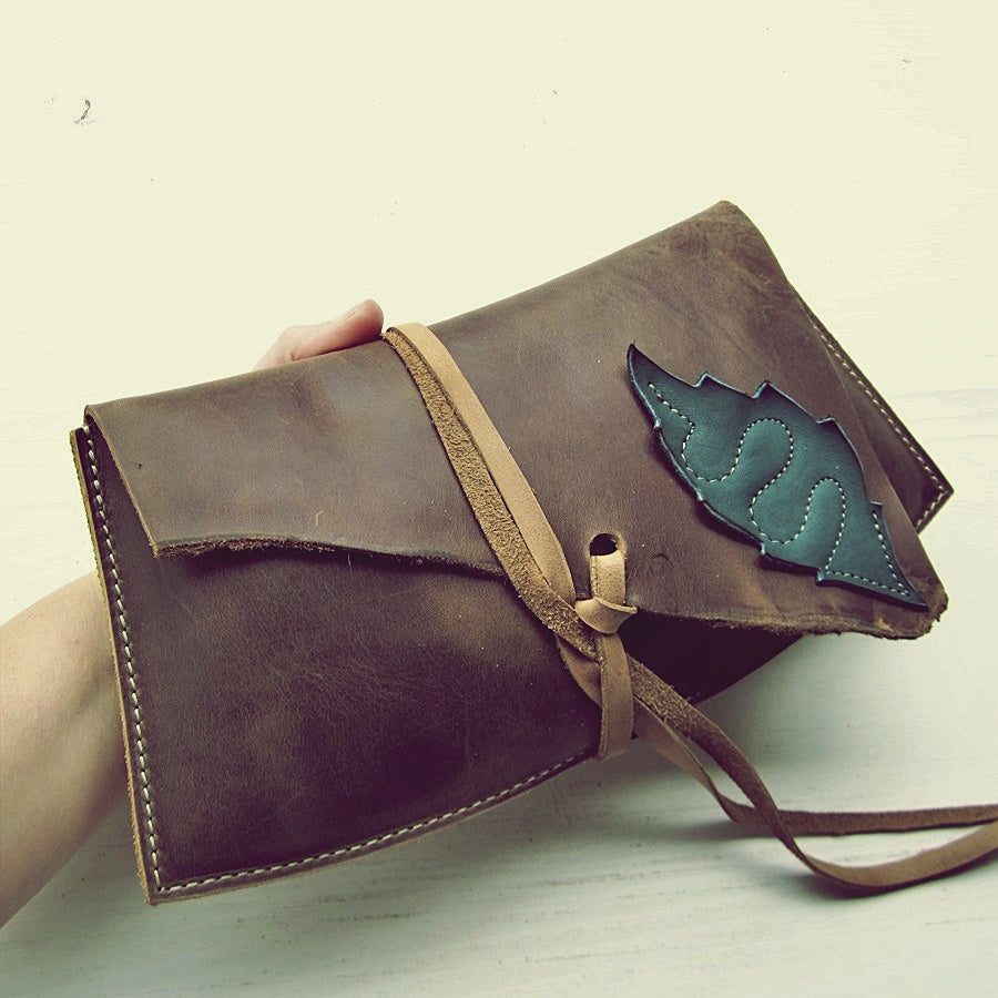 ISOLDE Clutch. MTO. Made in England.