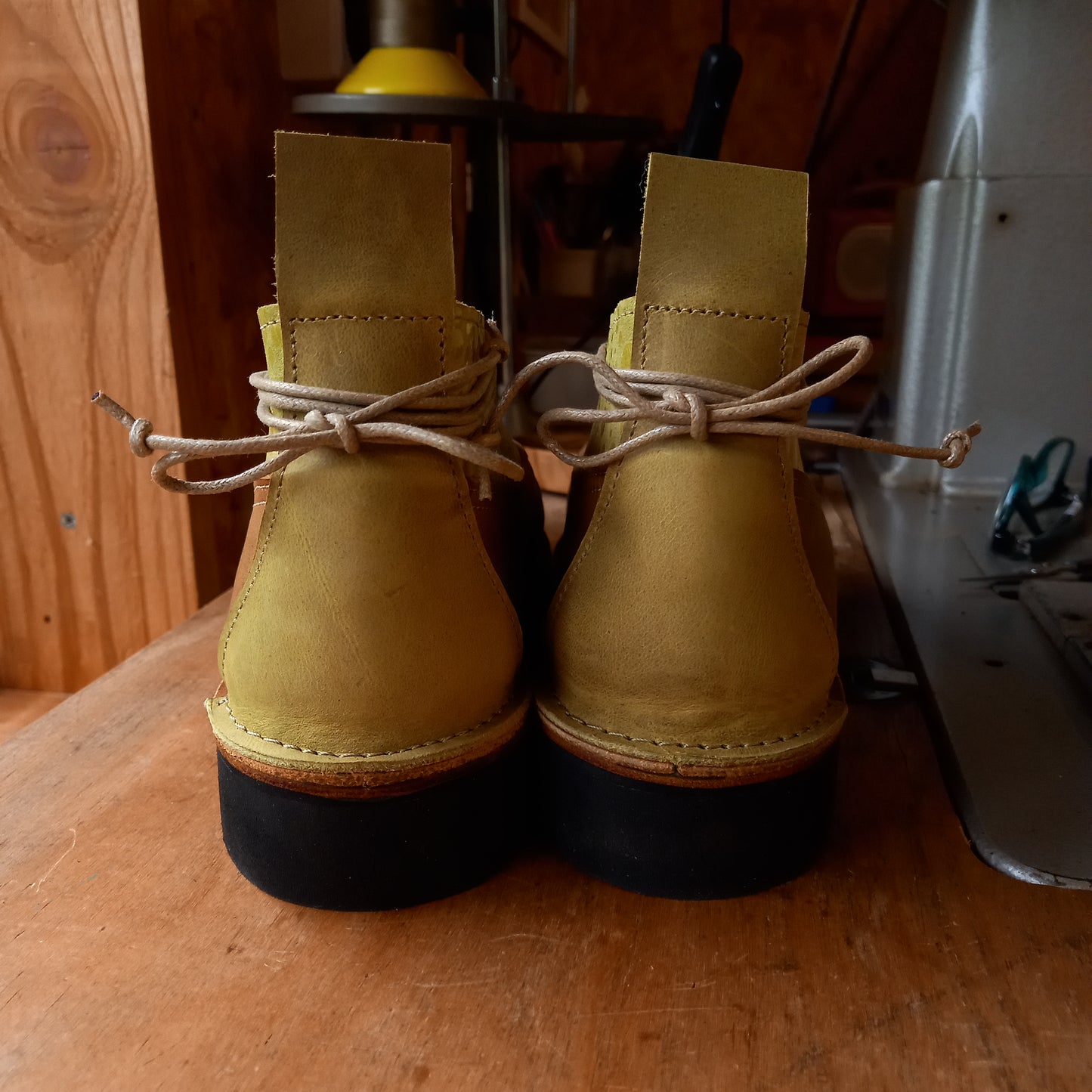 UK 6. WILLO Boot. 4991. Vibram Chunky Wedge.
