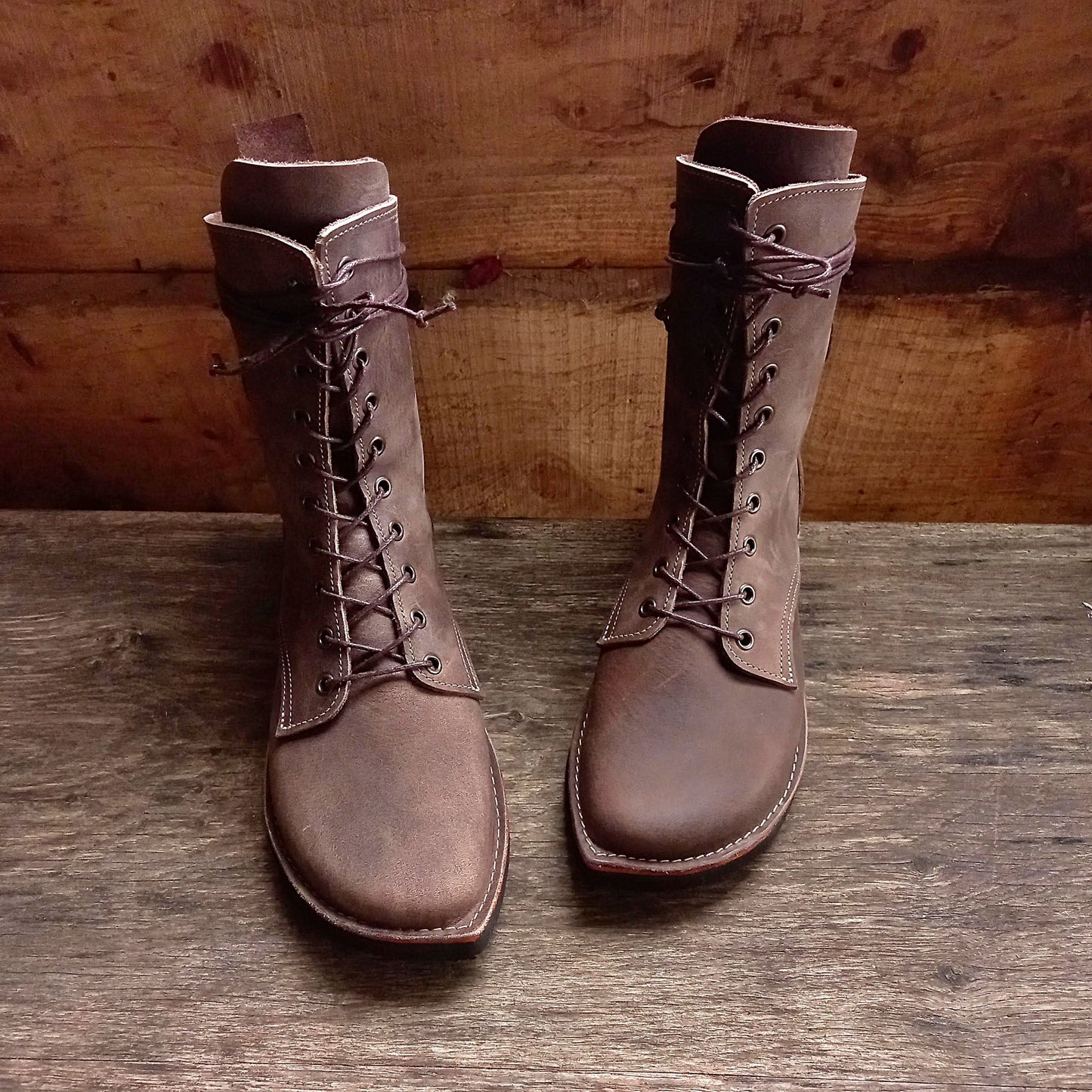 UK 6. TWIG Boot. No 4698
