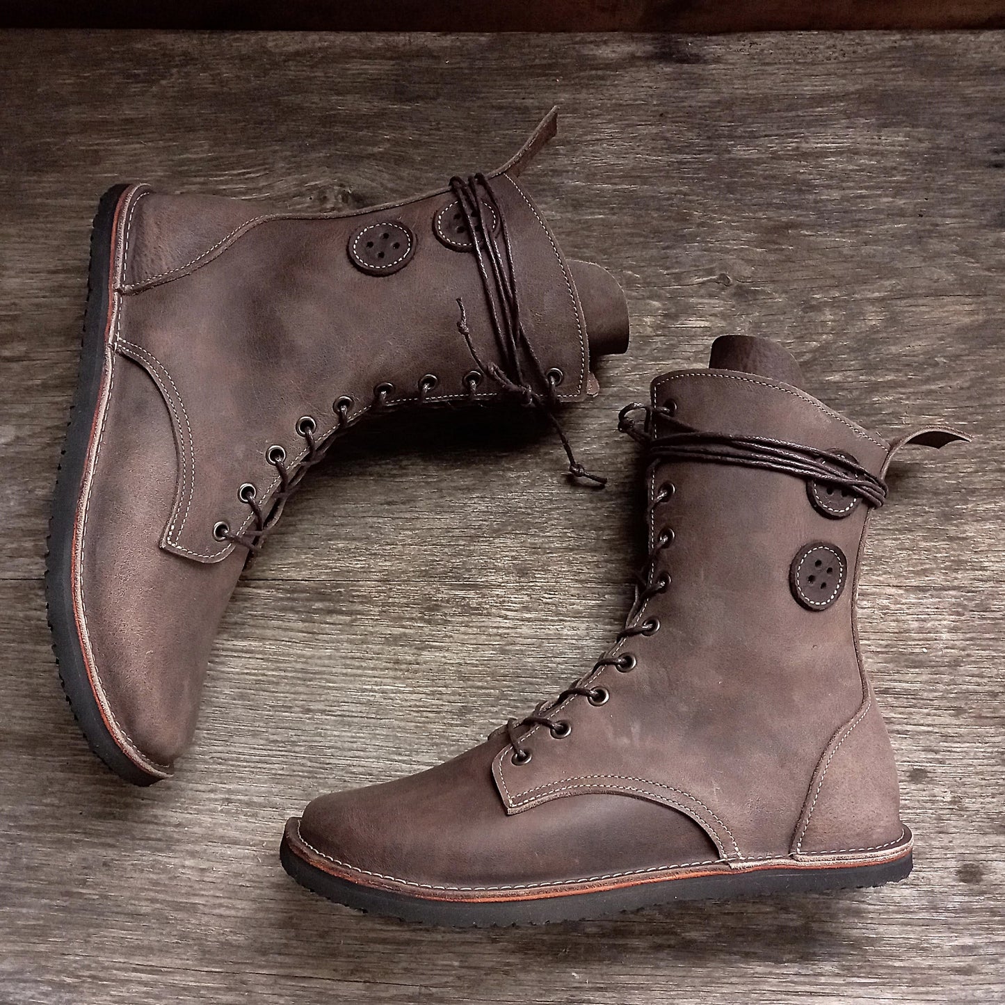 UK 6. TWIG Boot. No 4698