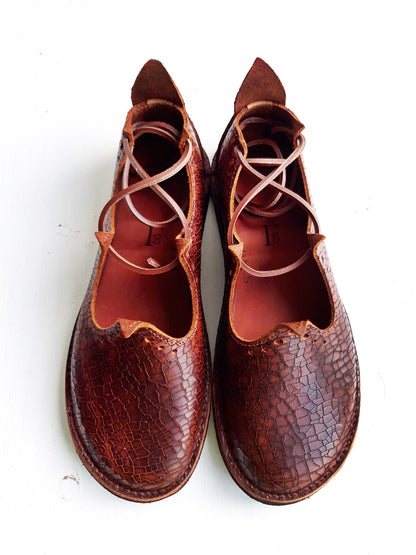 UK 7 HOLLY Shoe #3610