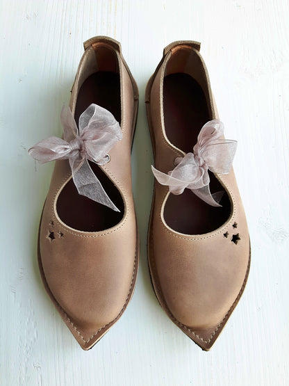 UK 5. LUNA Shoe. 3817