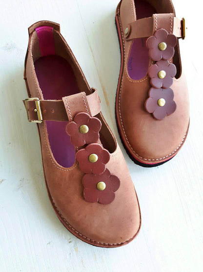 UK 4, PETALSTRAP Shoe #4025