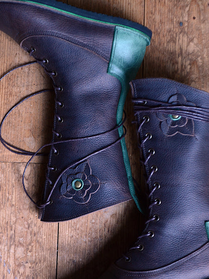 UK 6. LOOM Boot. No. 4397