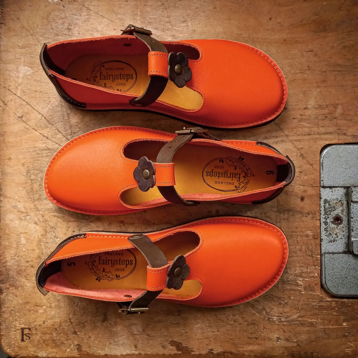 UK3-8. LUPY Shoe. Tangerine / Tundra.